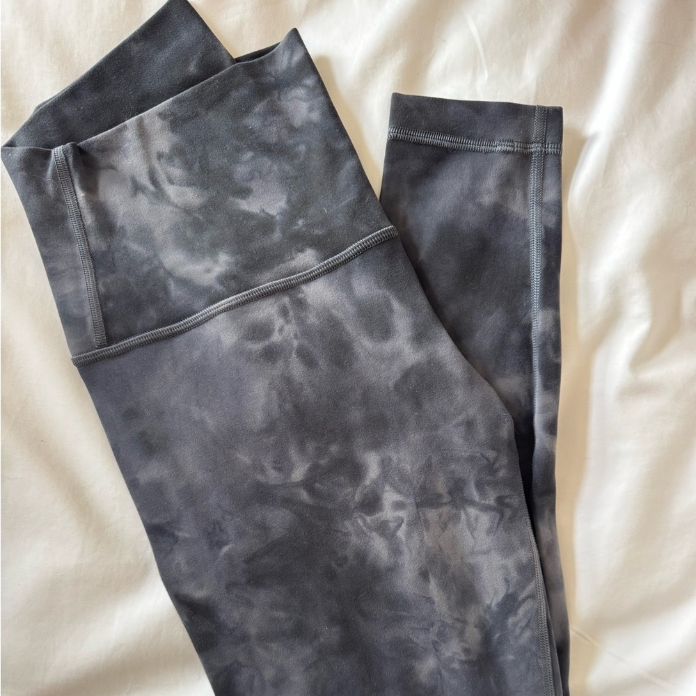 Lululemon align high-rise pant 28”